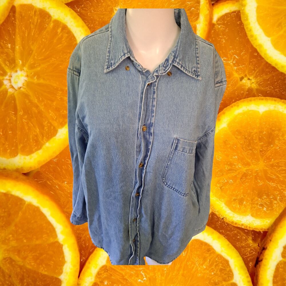 Consensus Sportswear Denim Blue Button‎ Up Shirt Size Medium